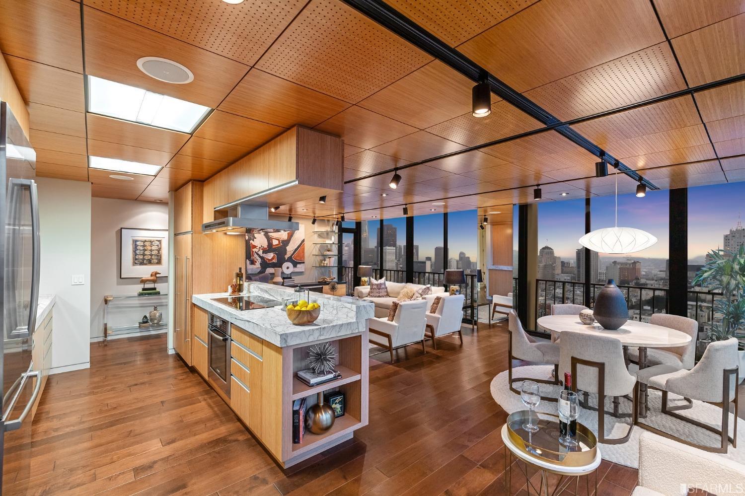 999 Green Street # 2302