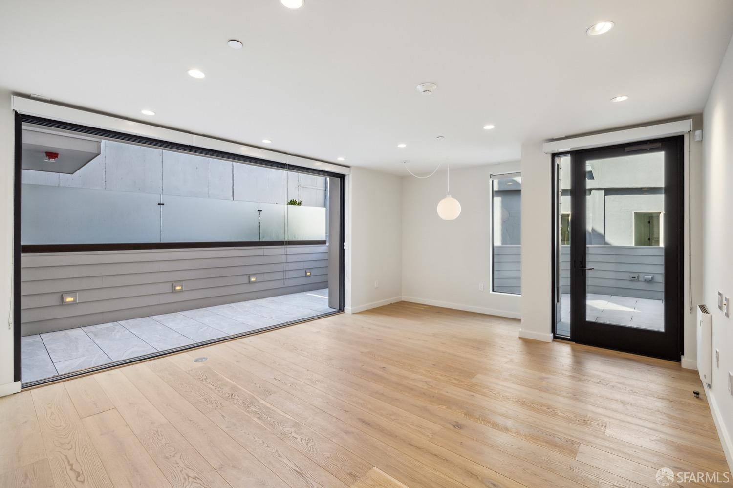 3310 Mission Street # 2