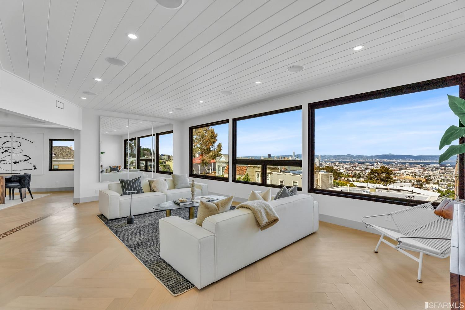 1 Twin Peaks Boulevard