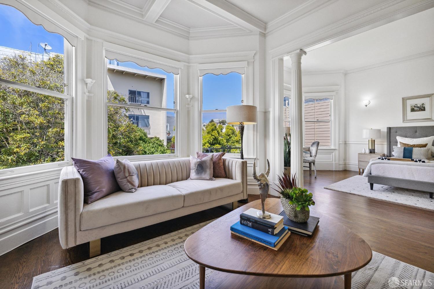 2946 California Street