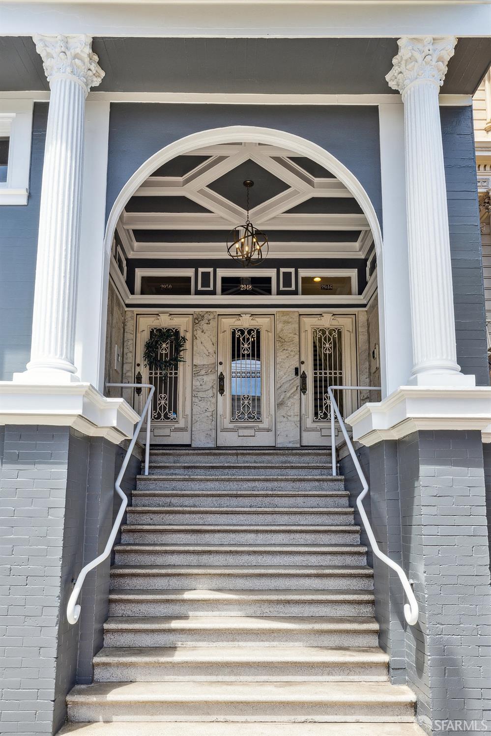 2946 California Street