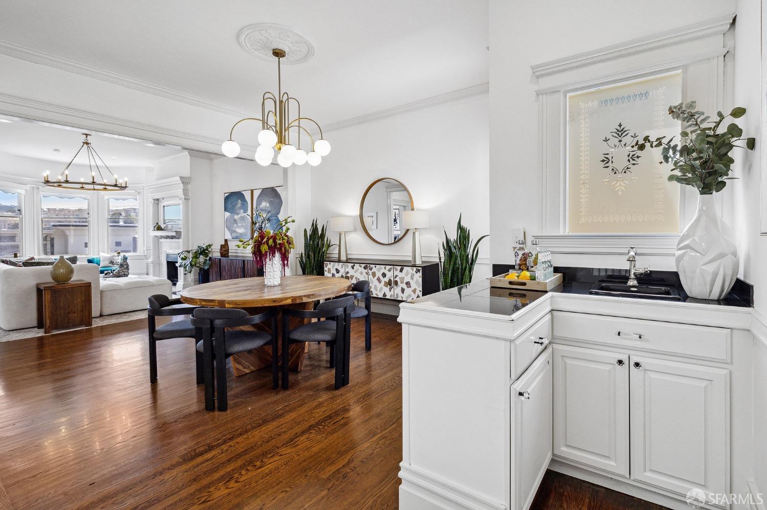 2946 California Street