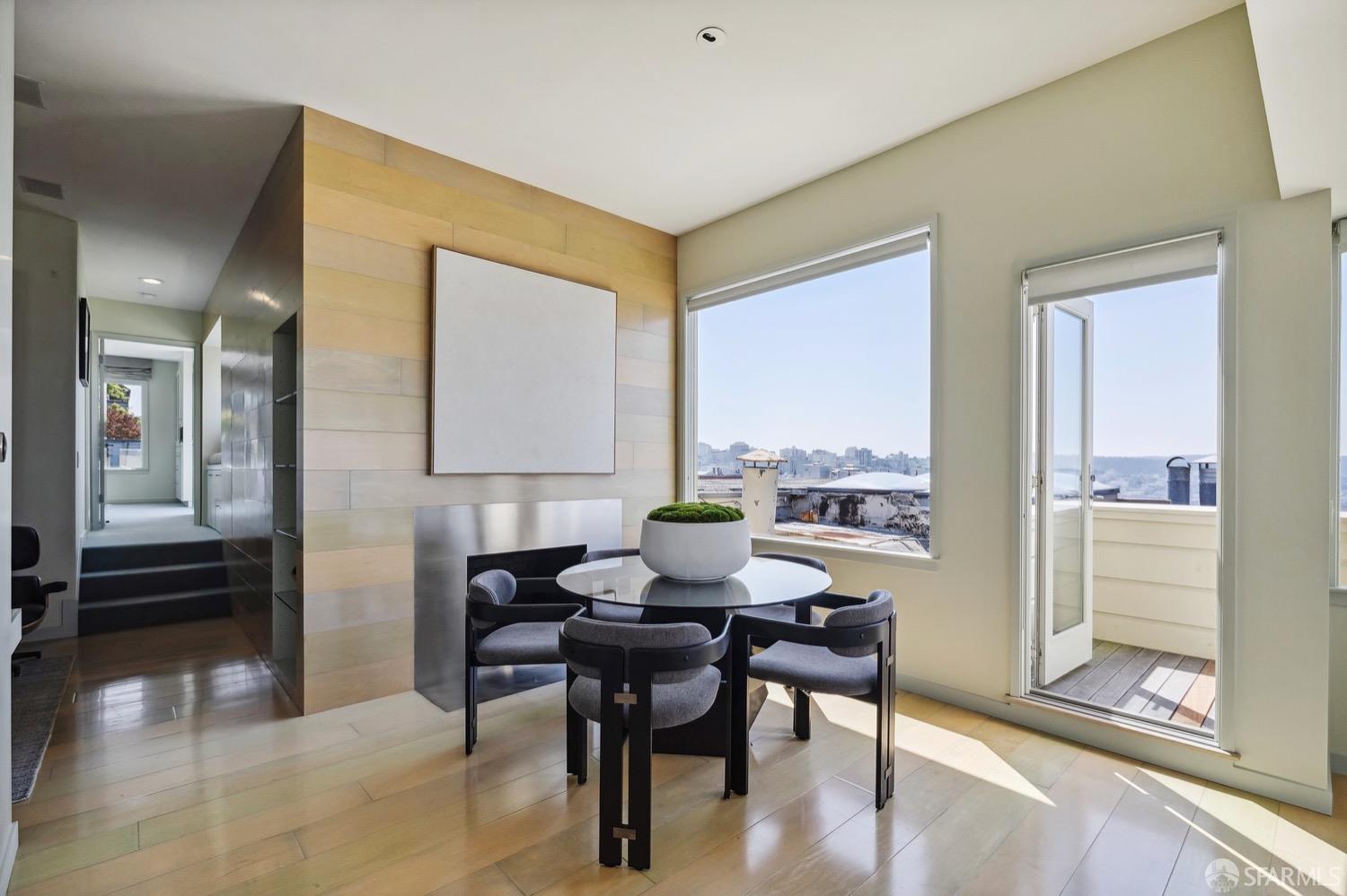 1234 Lombard Street # 4