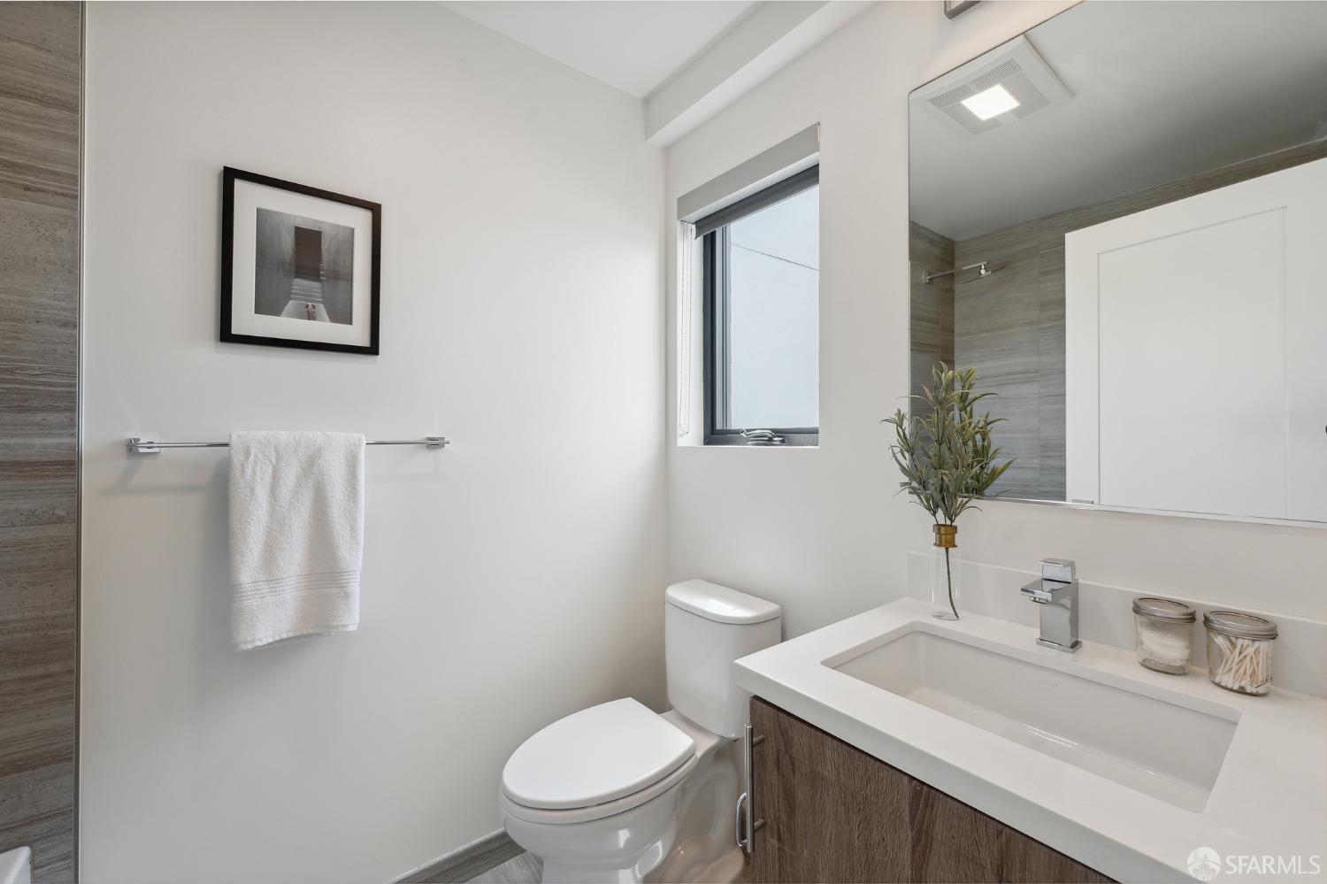 1624 Larkin Street # 9