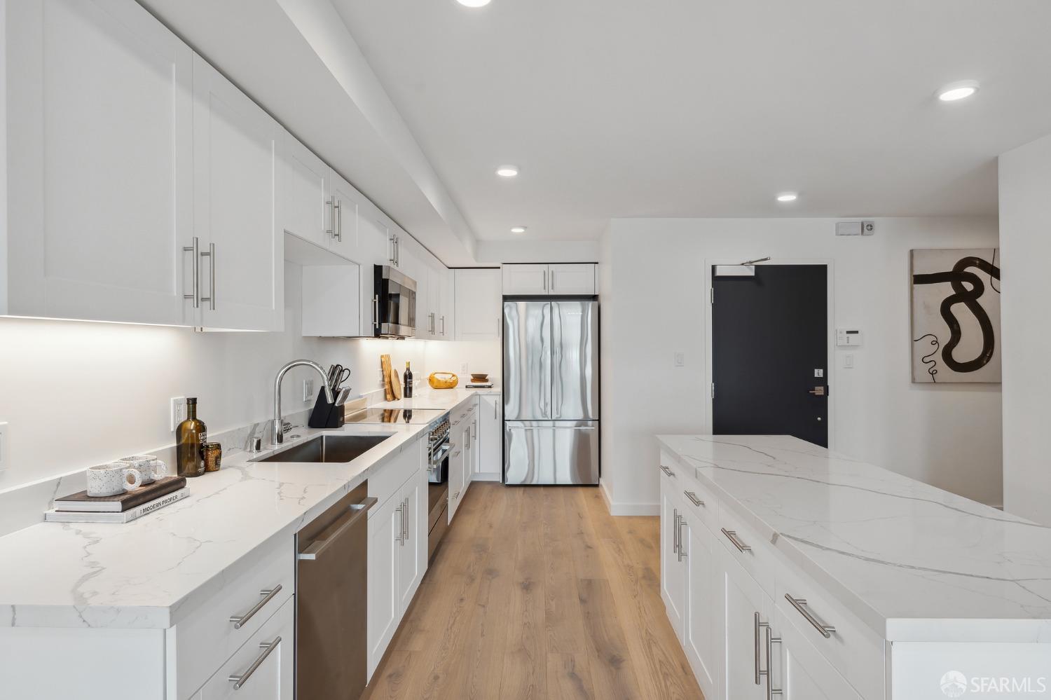 1624 Larkin Street # 9