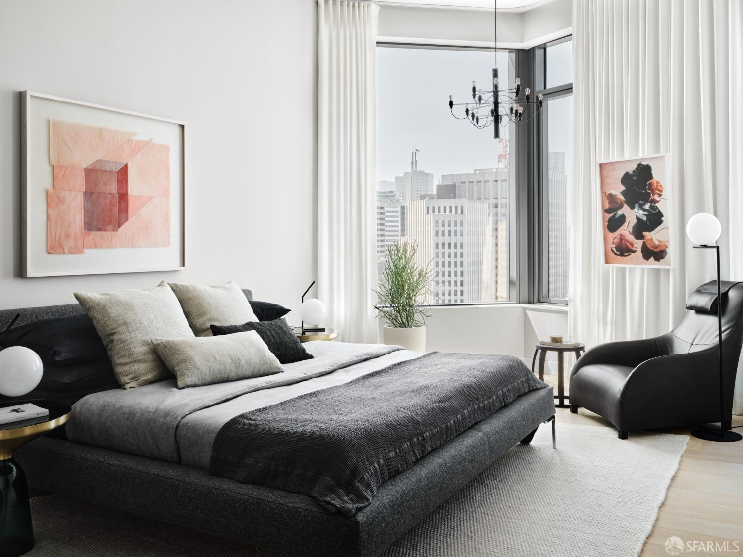 280 Spear Street # 38B