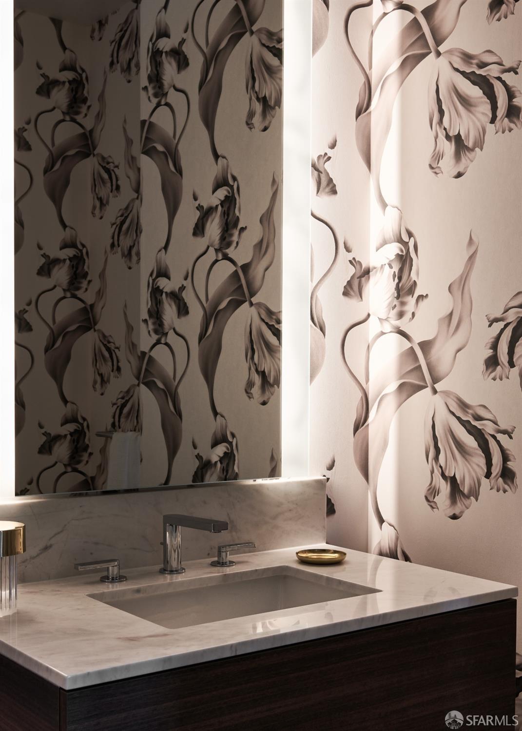 280 Spear Street # 38B