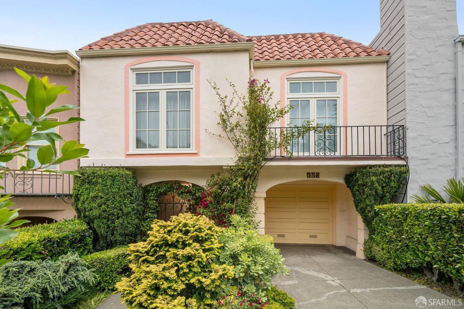 348 Cumberland Street