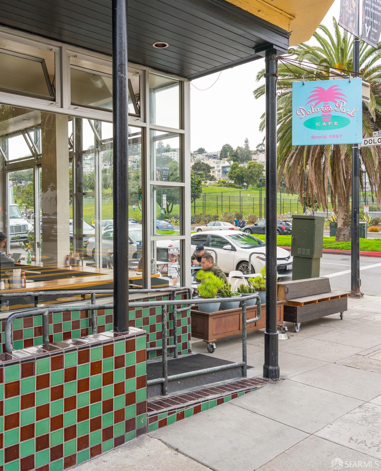 348 Cumberland Street