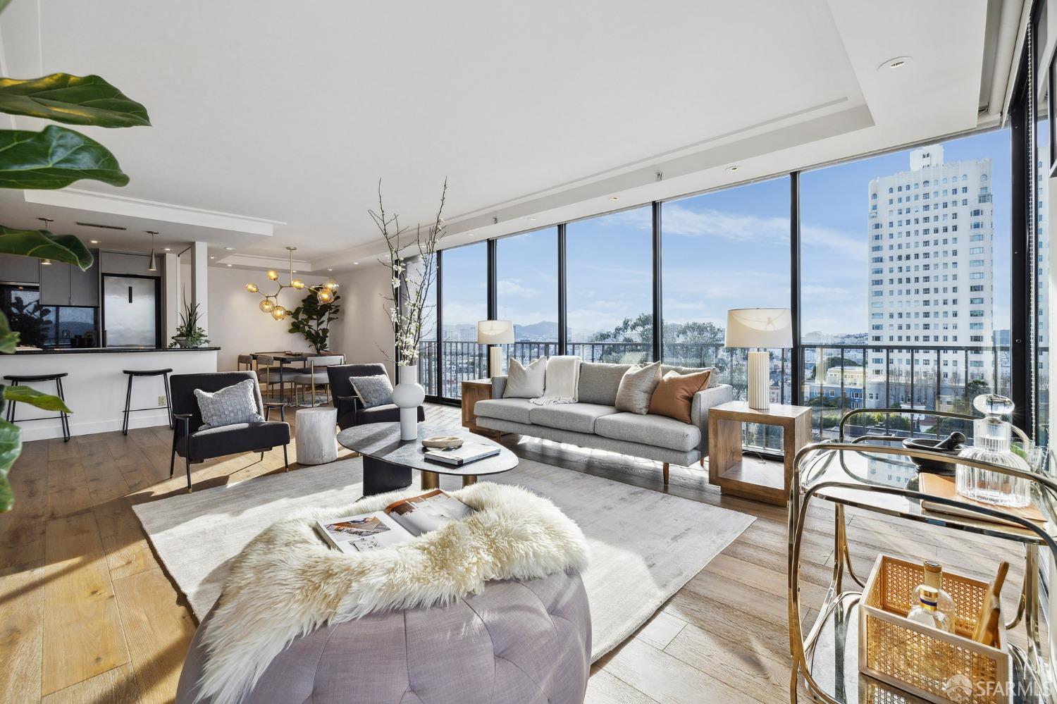 999 Green Street # 1101