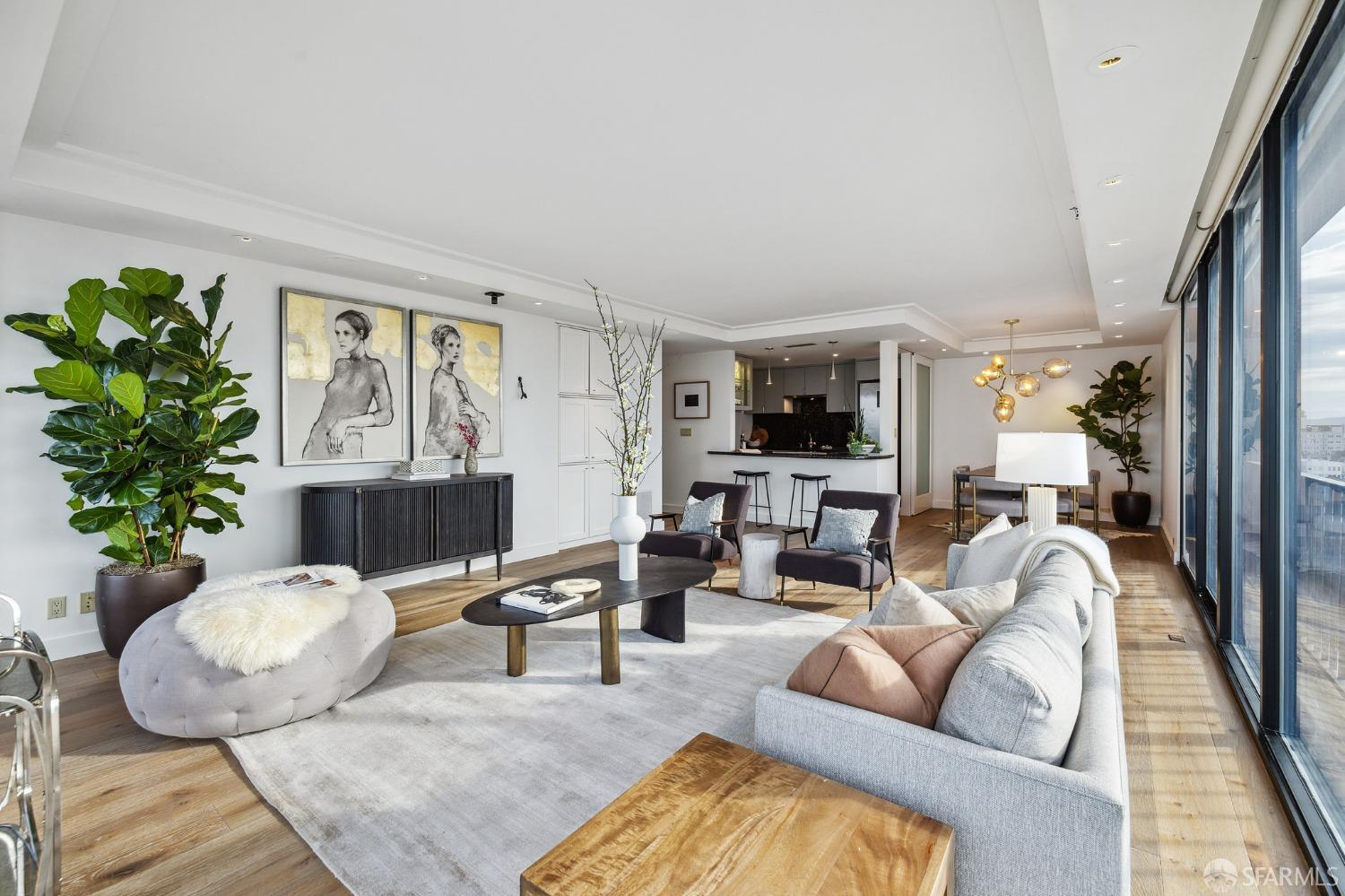 999 Green Street # 1101