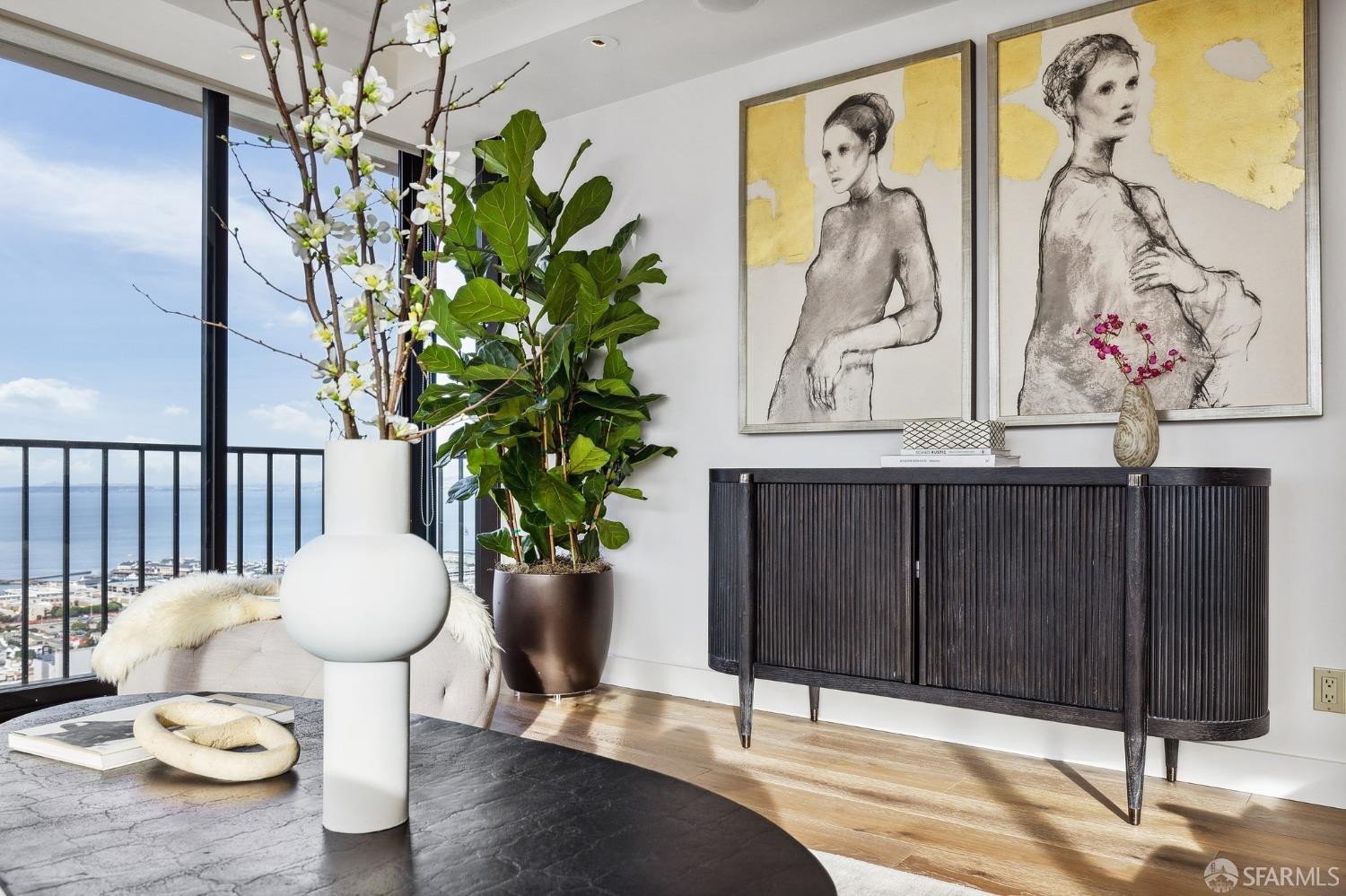 999 Green Street # 1101