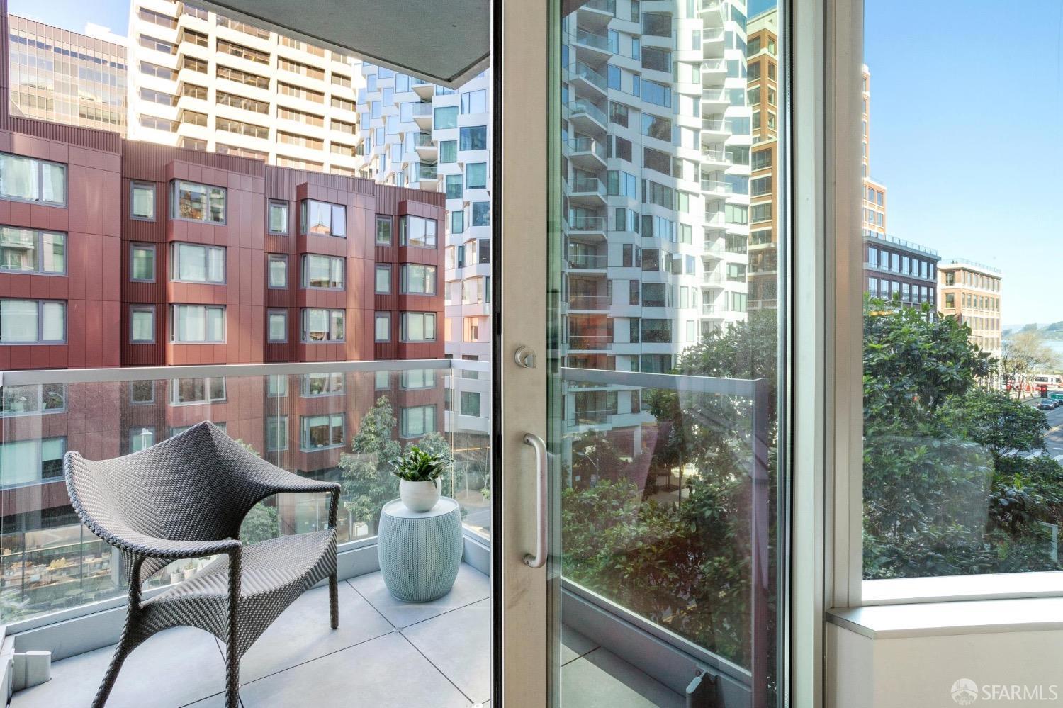 301 Main Street # 5B