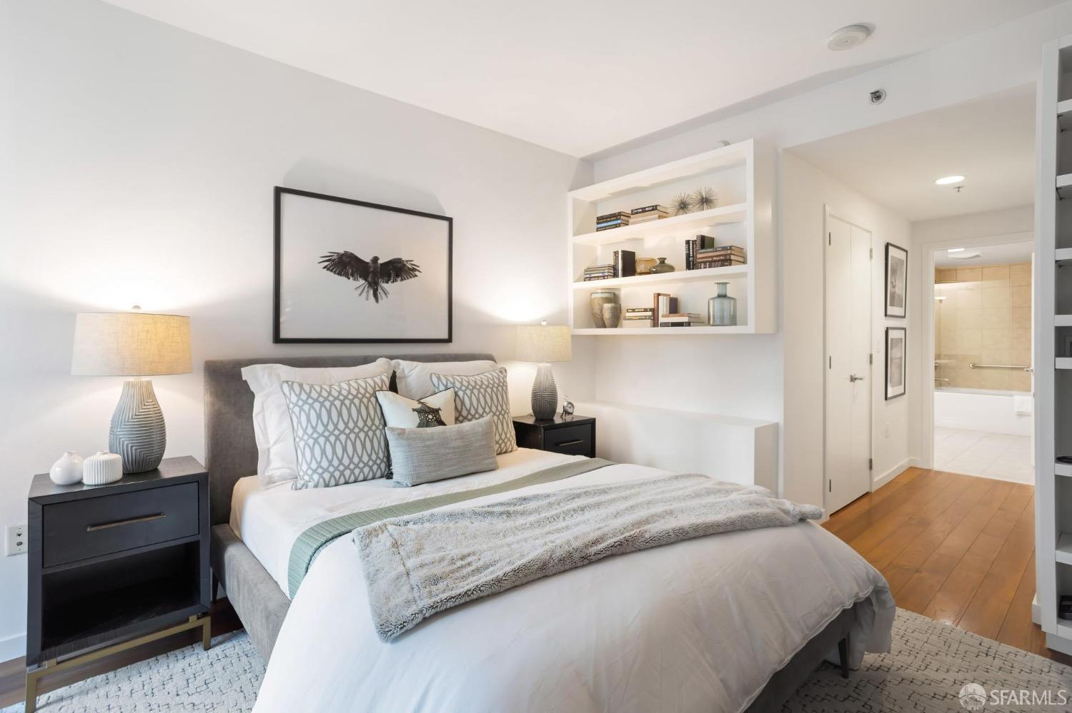 301 Main Street # 5B