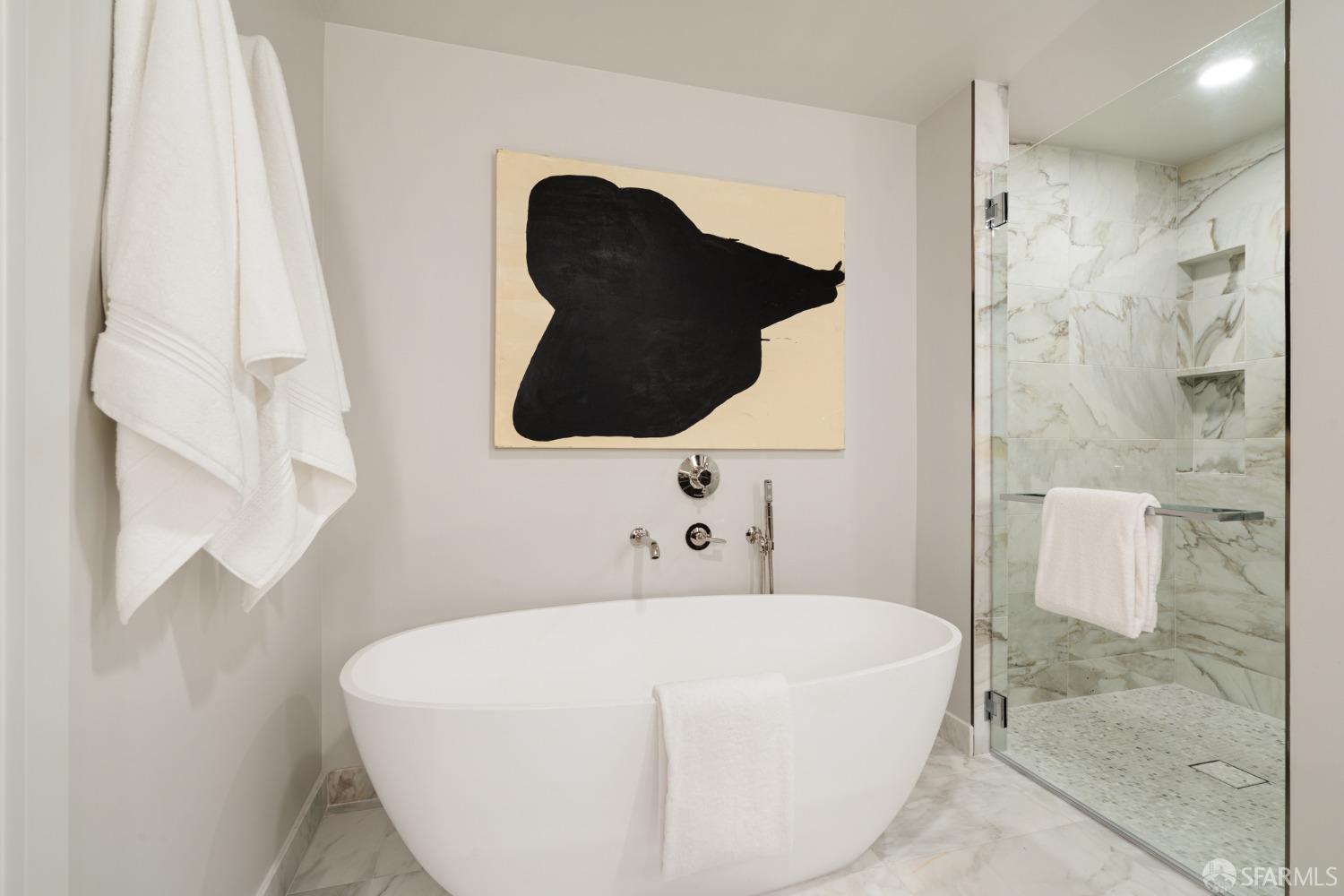 2525 Van Ness Avenue # 601