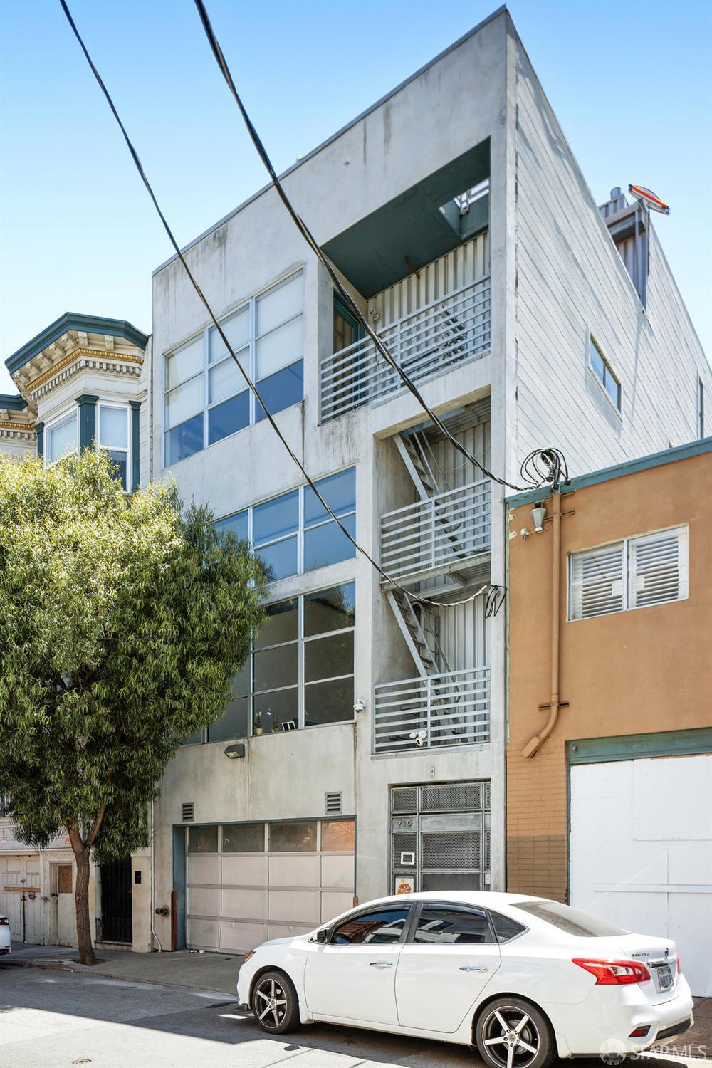 719 Clementina Street # 2