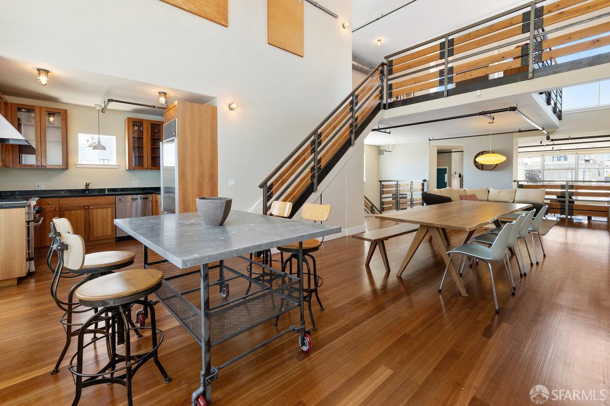 719 Clementina Street # 2