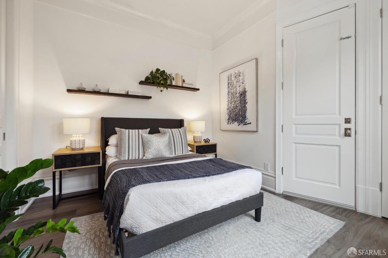 3044 California Street