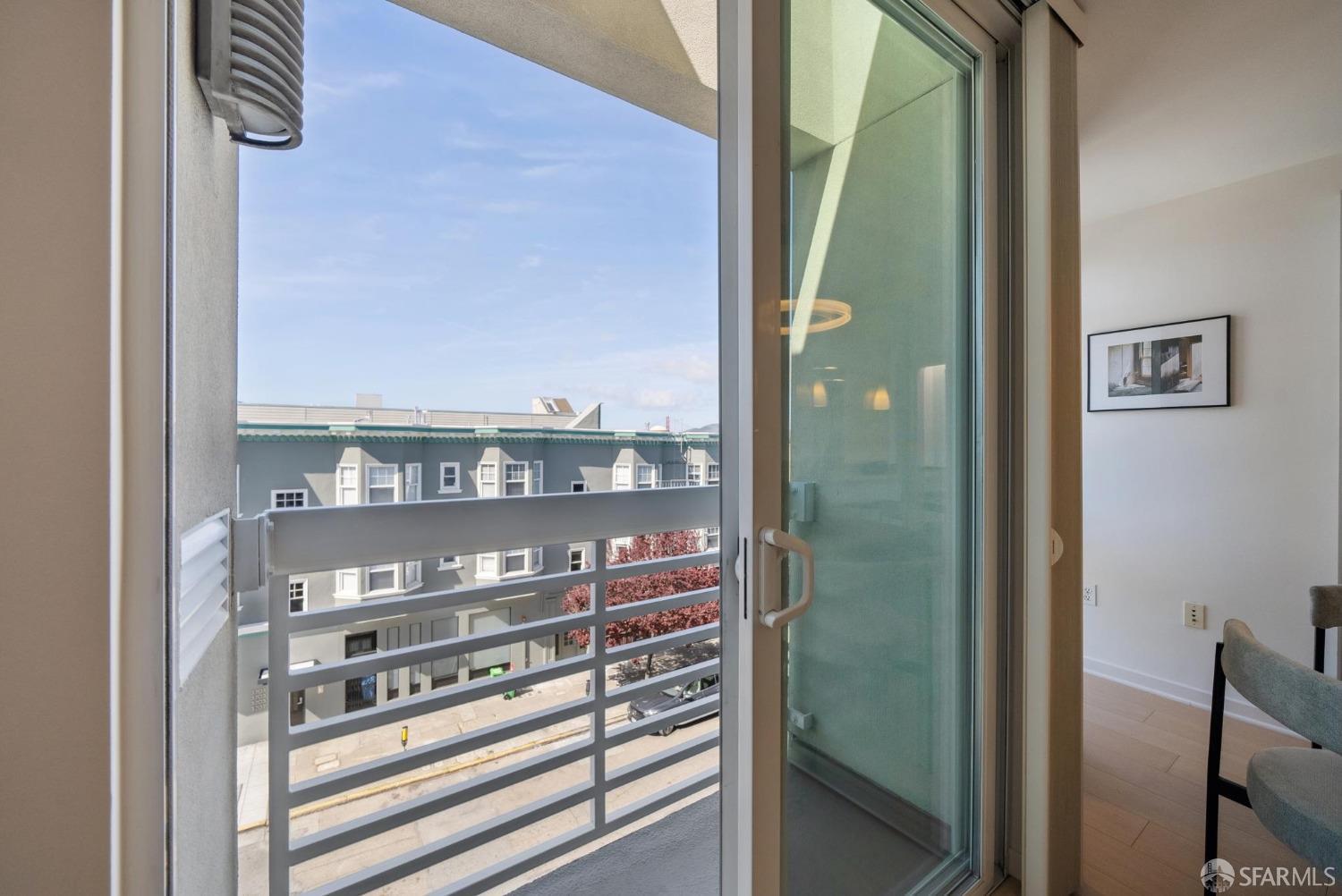 3208 Pierce Street # 405