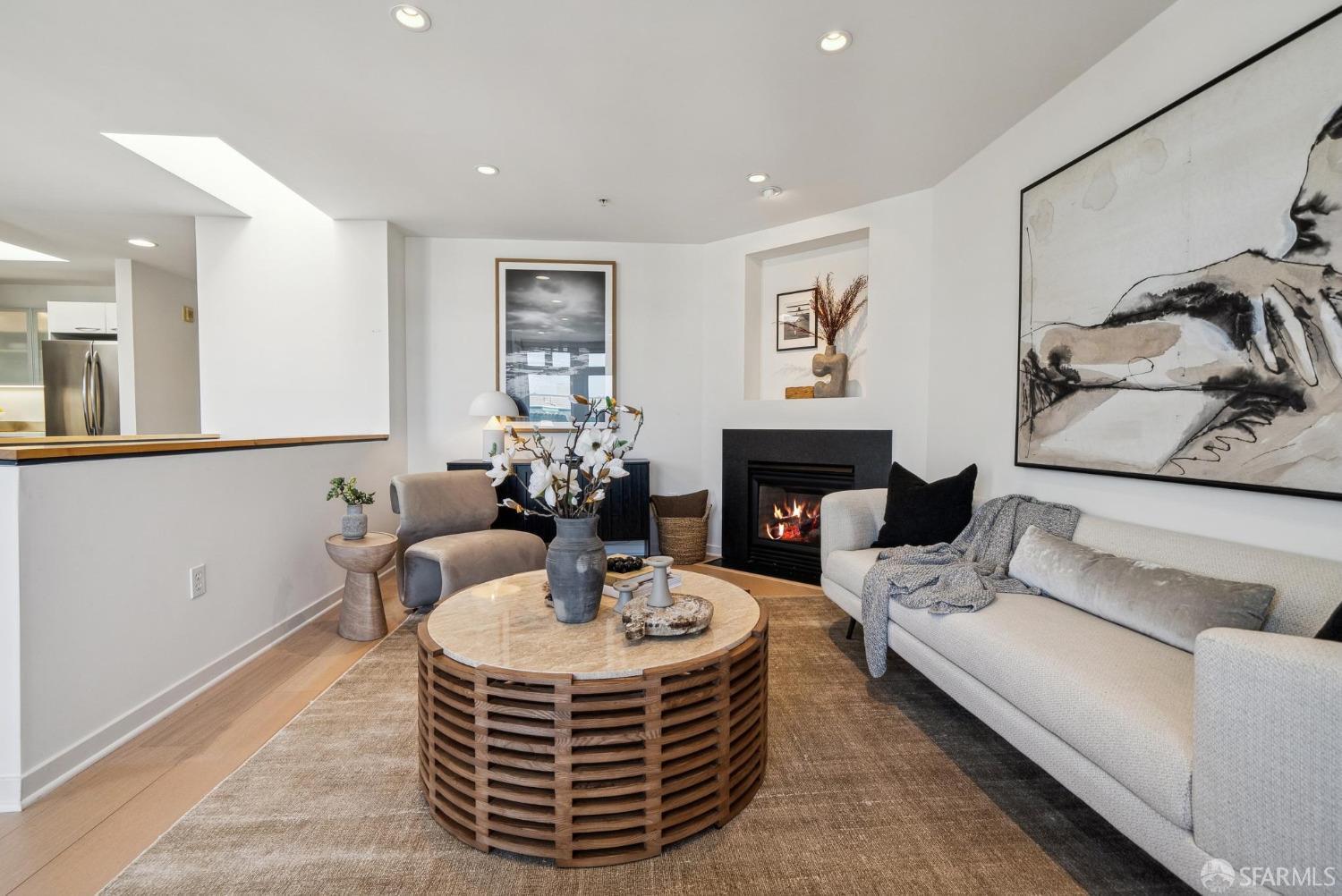 3208 Pierce Street # 405