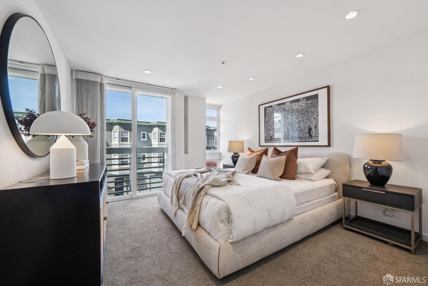 3208 Pierce Street # 405