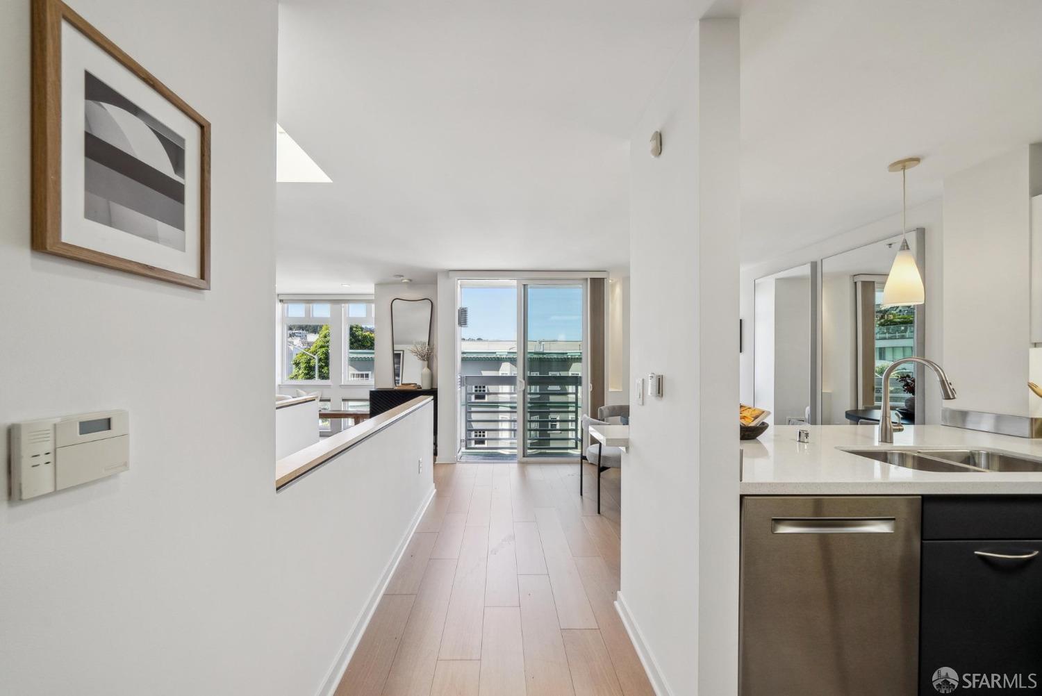 3208 Pierce Street # 405