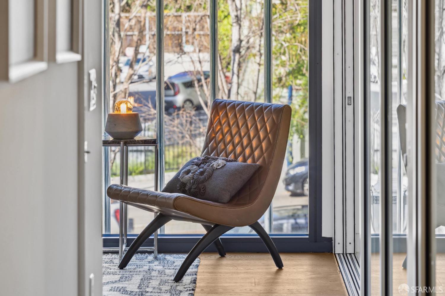 8 Octavia Street # 404