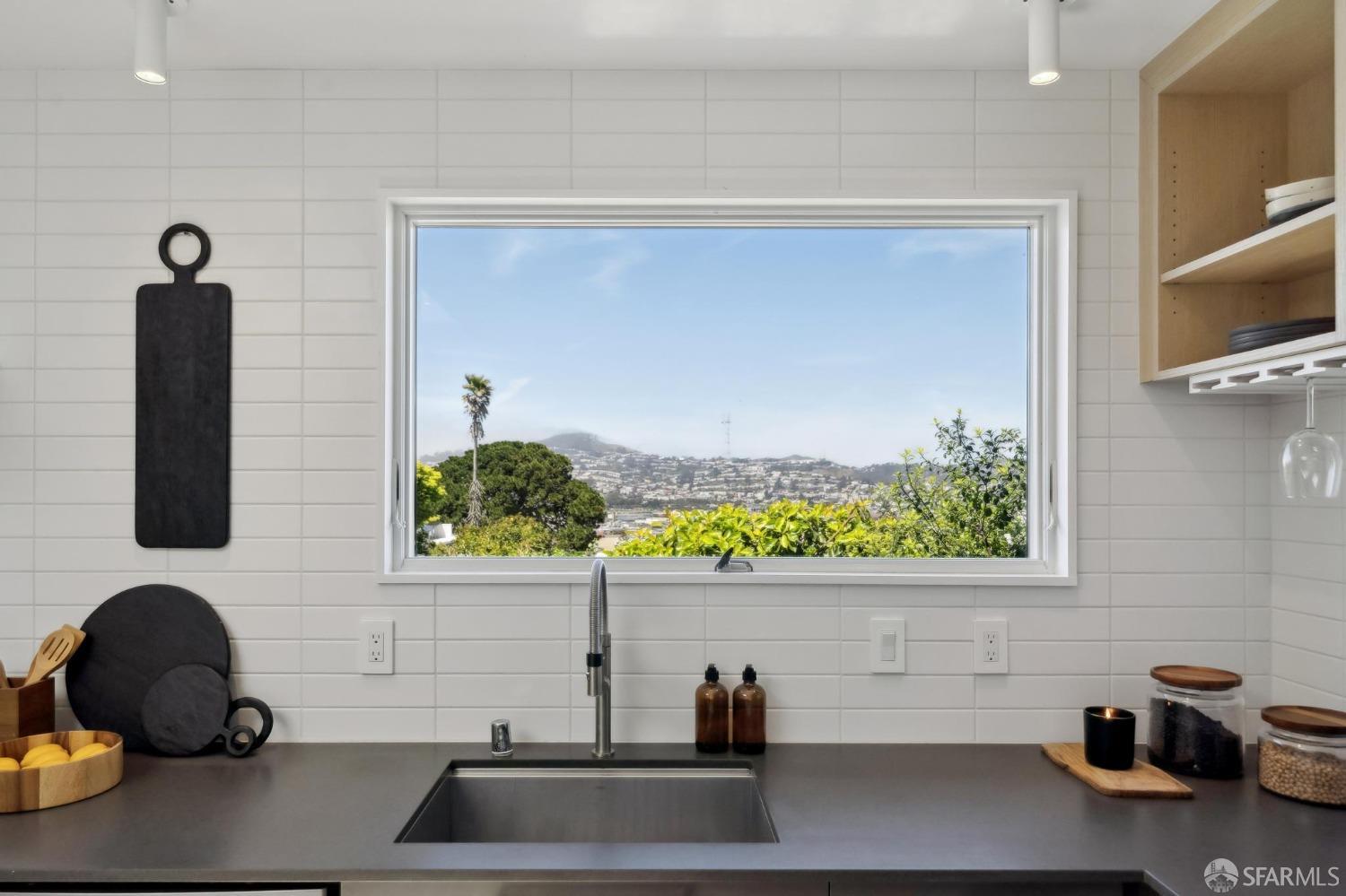 120 Brunswick Street