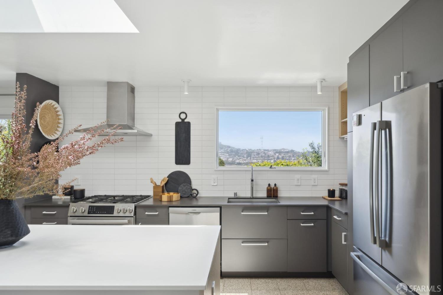 120 Brunswick Street