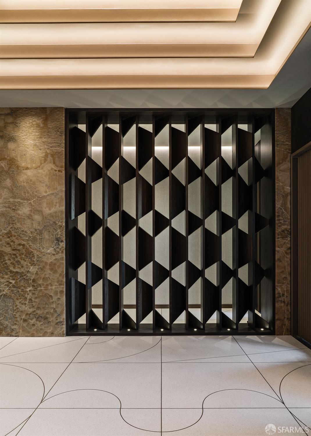 2525 Van Ness Avenue # 201