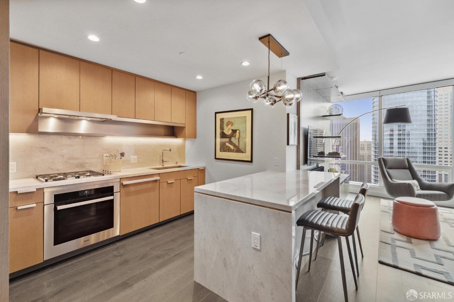 488 Folsom Street # 3403