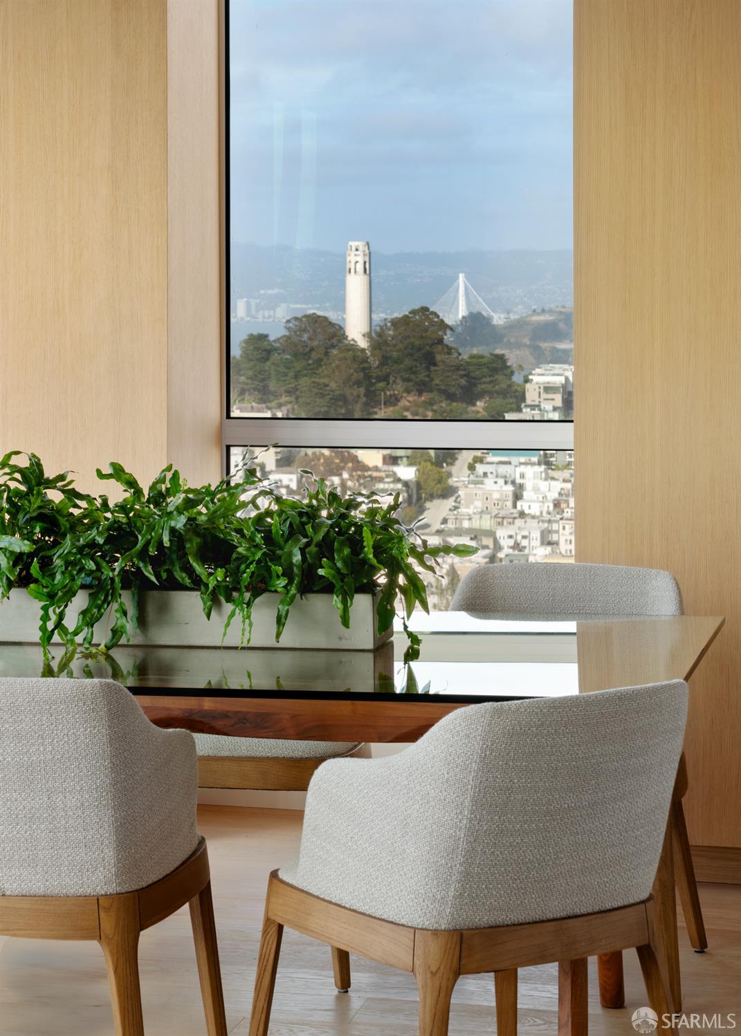 1070 Green Street # 801