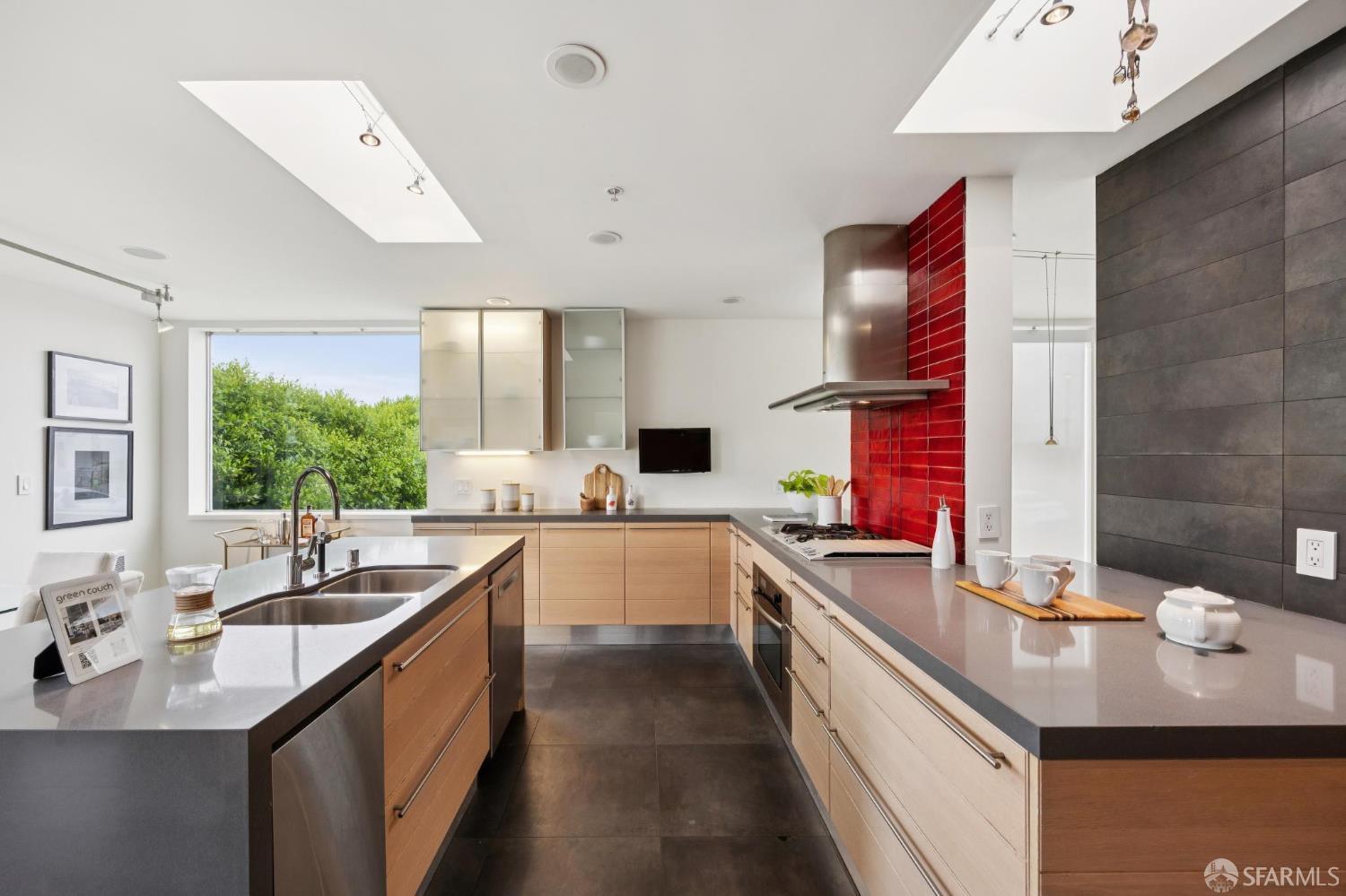 3208 Pierce Street # 408