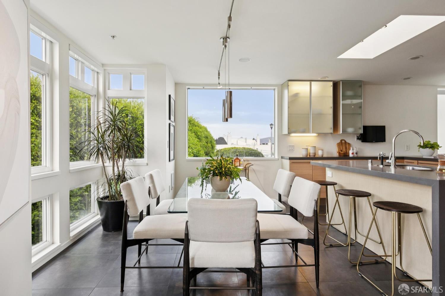 3208 Pierce Street # 408