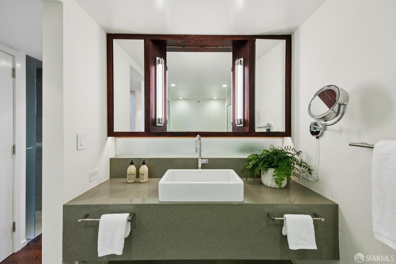 3208 Pierce Street # 408