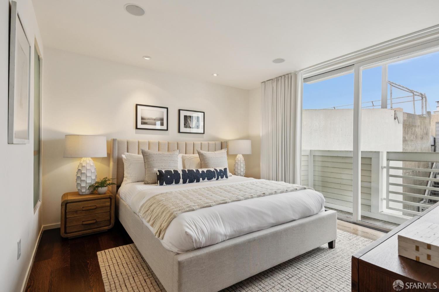 3208 Pierce Street # 408