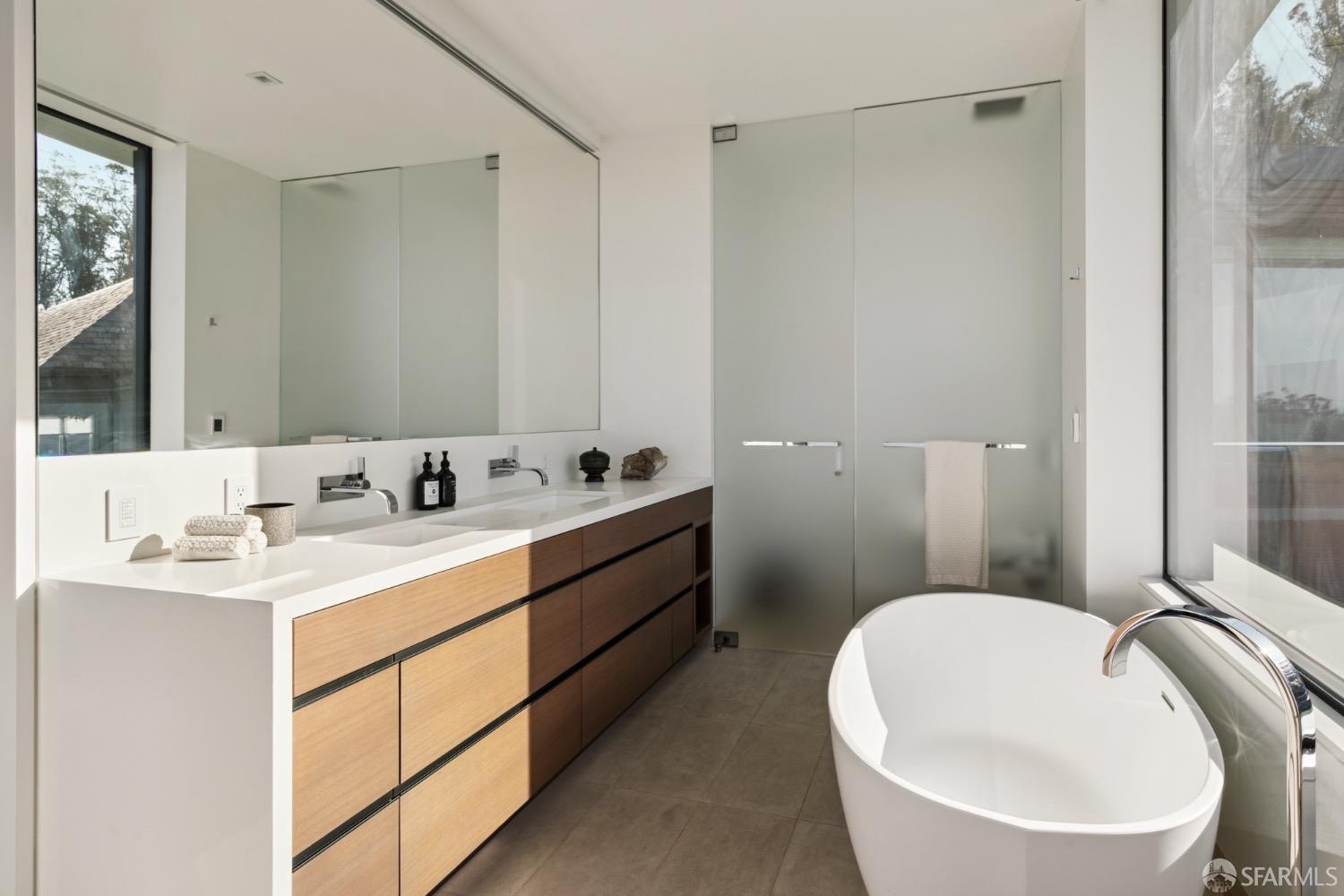 150 Glenbrook Avenue