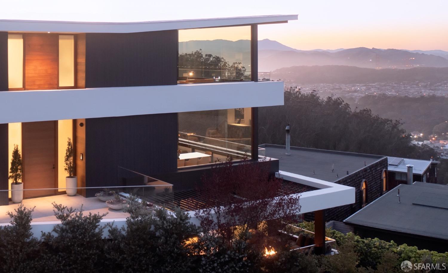 150 Glenbrook Avenue