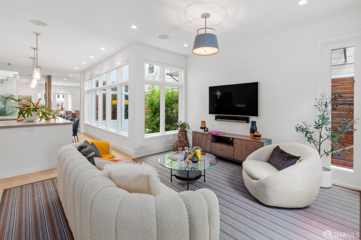 2215 California Street