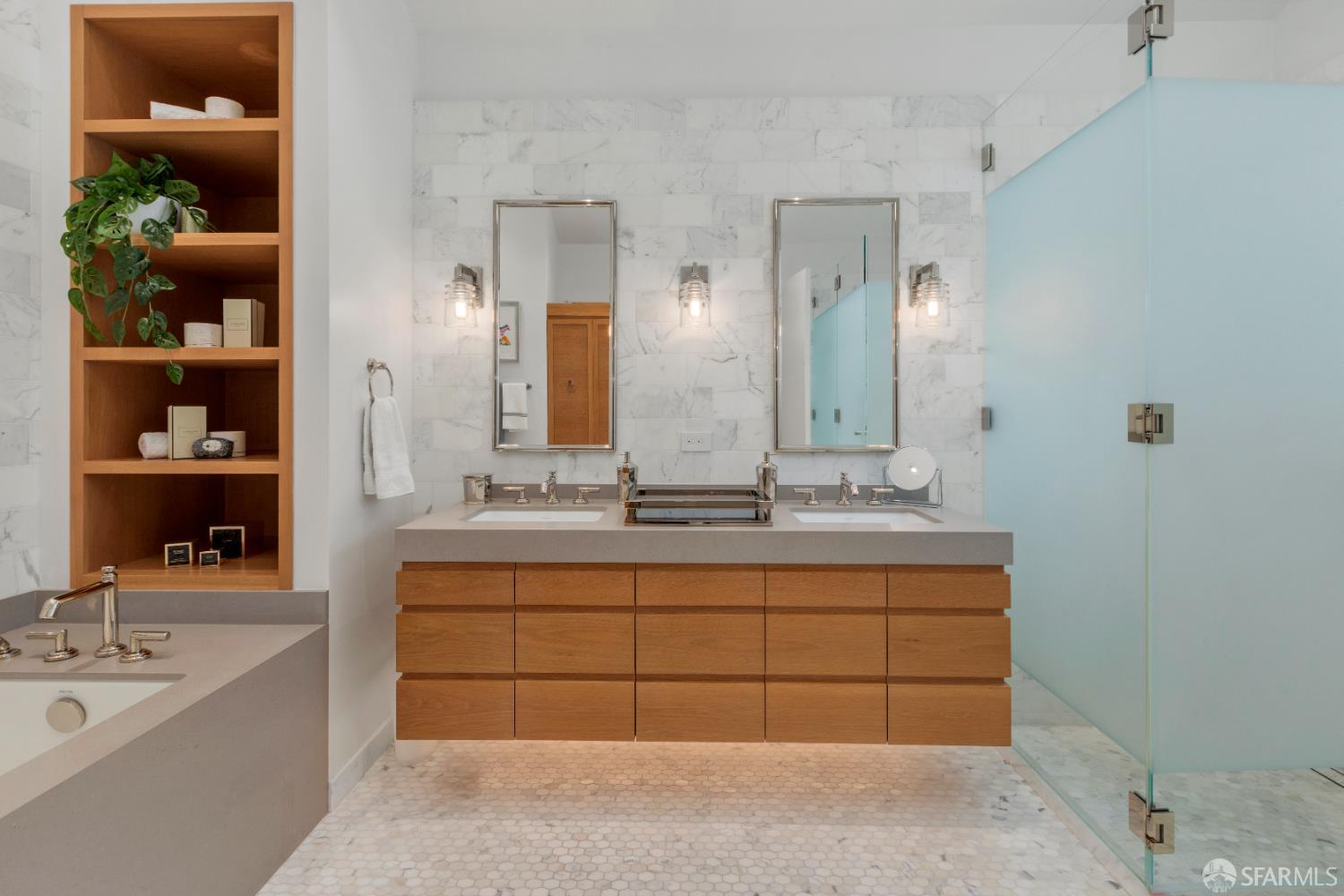 2215 California Street