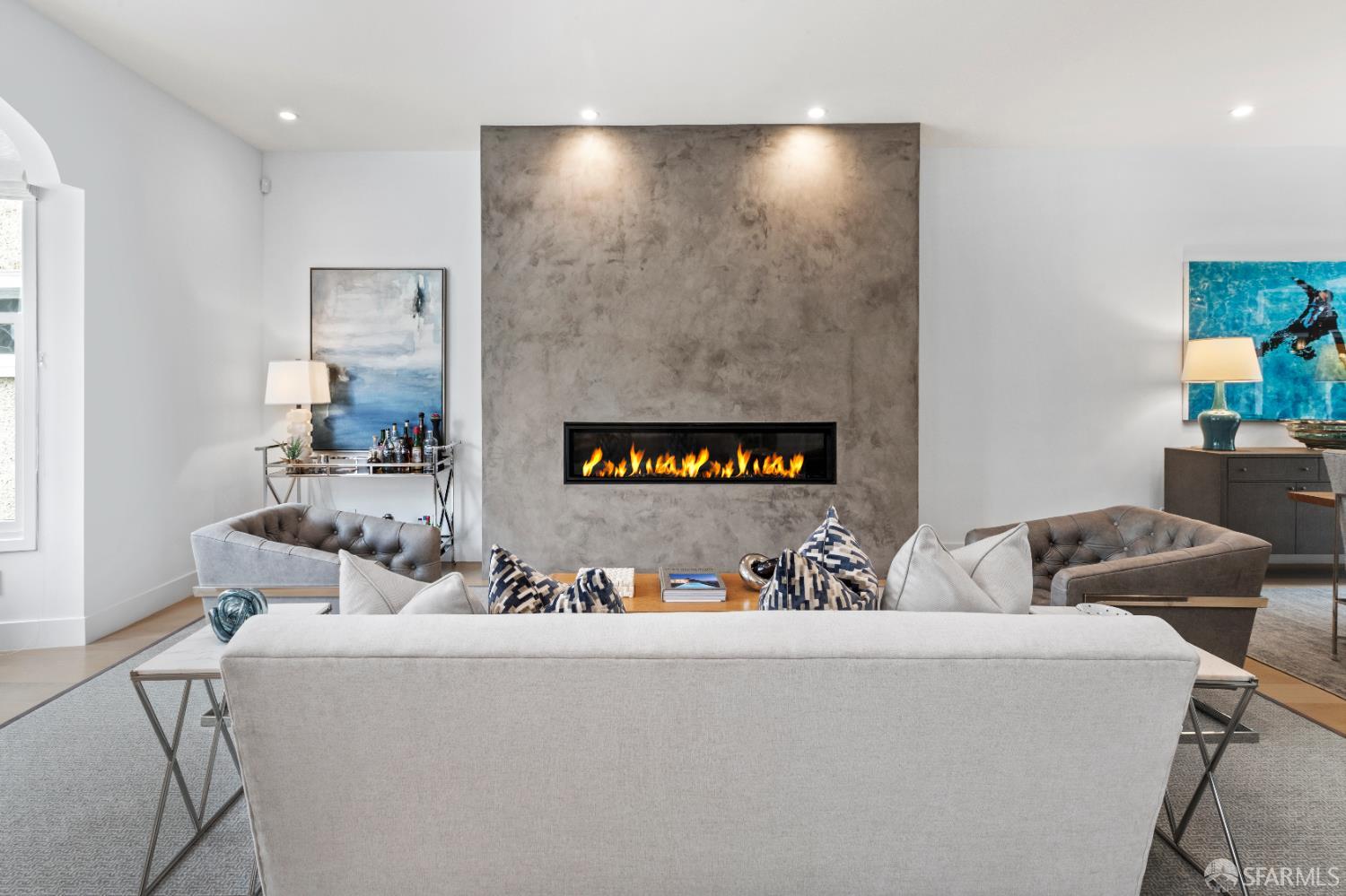 2215 California Street