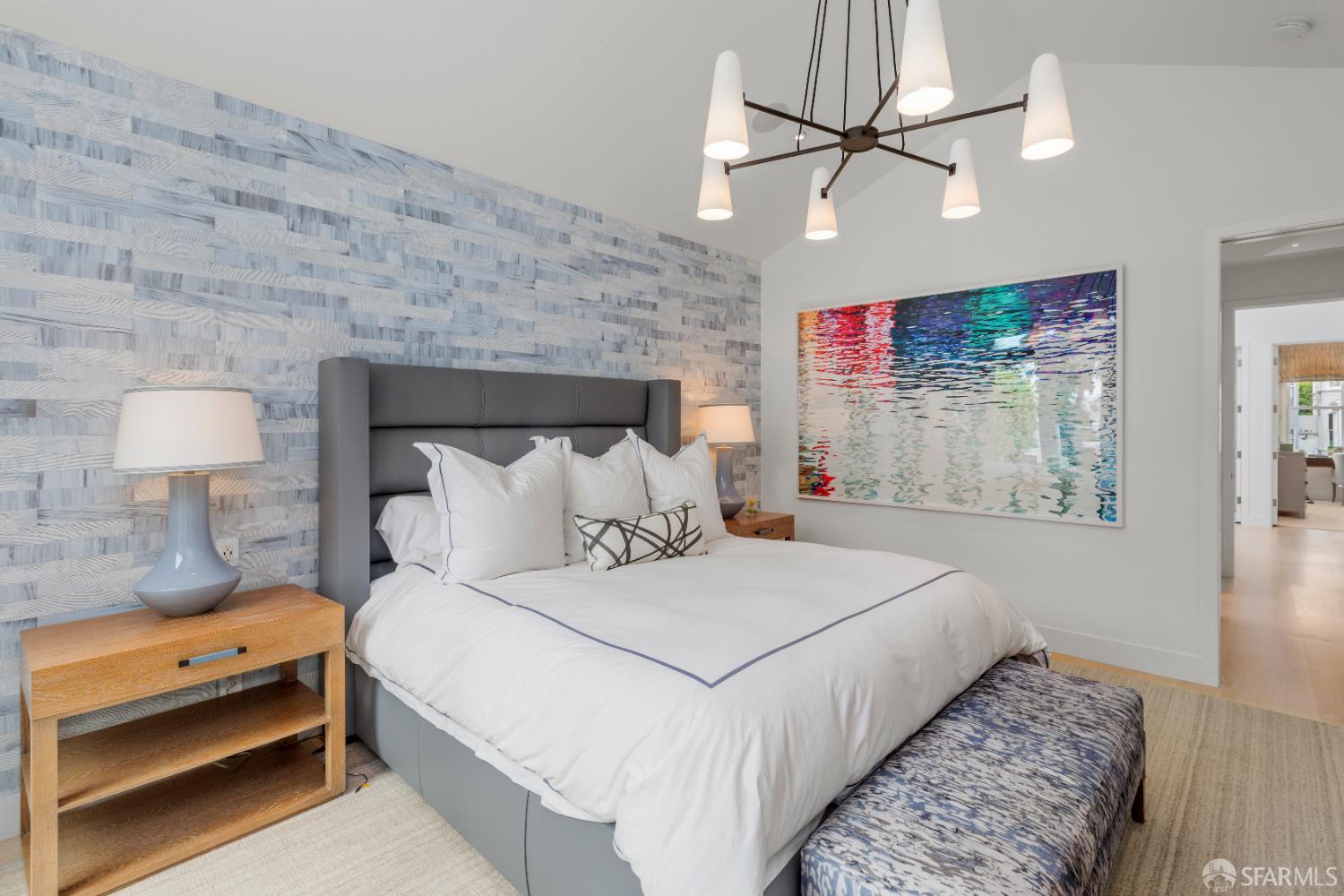 2215 California Street