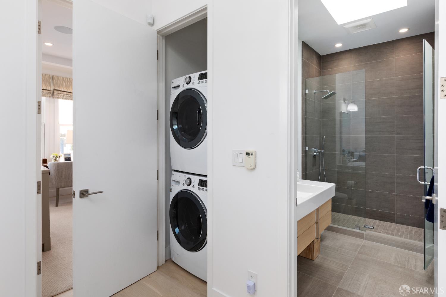 2215 California Street