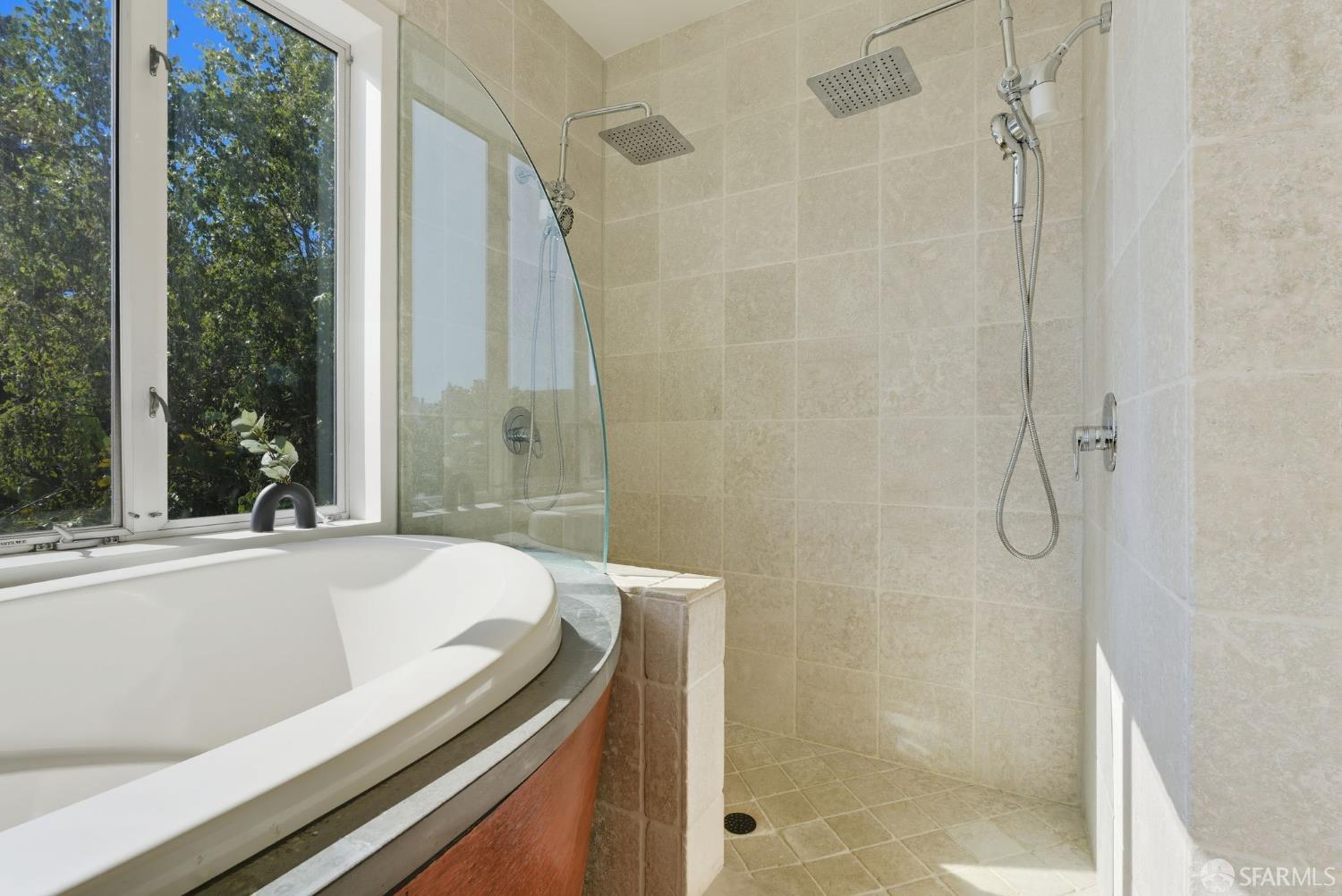 2121 Divisadero Street, San Francisco