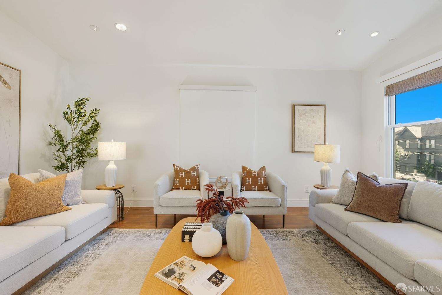 2121 Divisadero Street, San Francisco