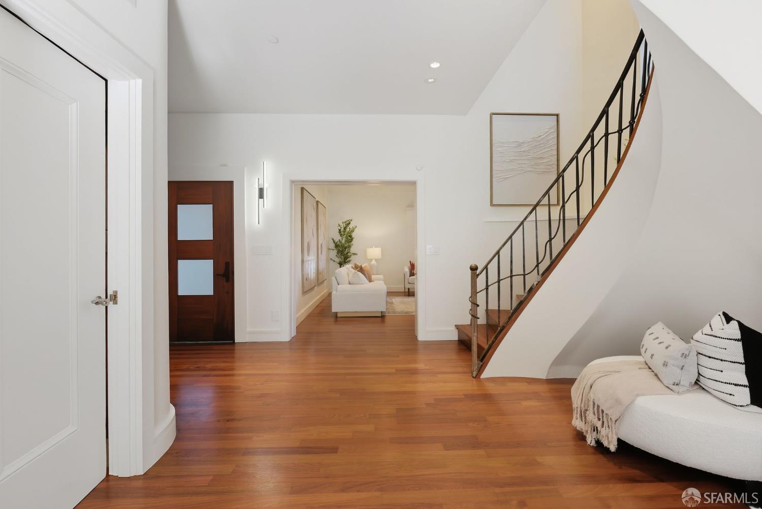 2121 Divisadero Street, San Francisco