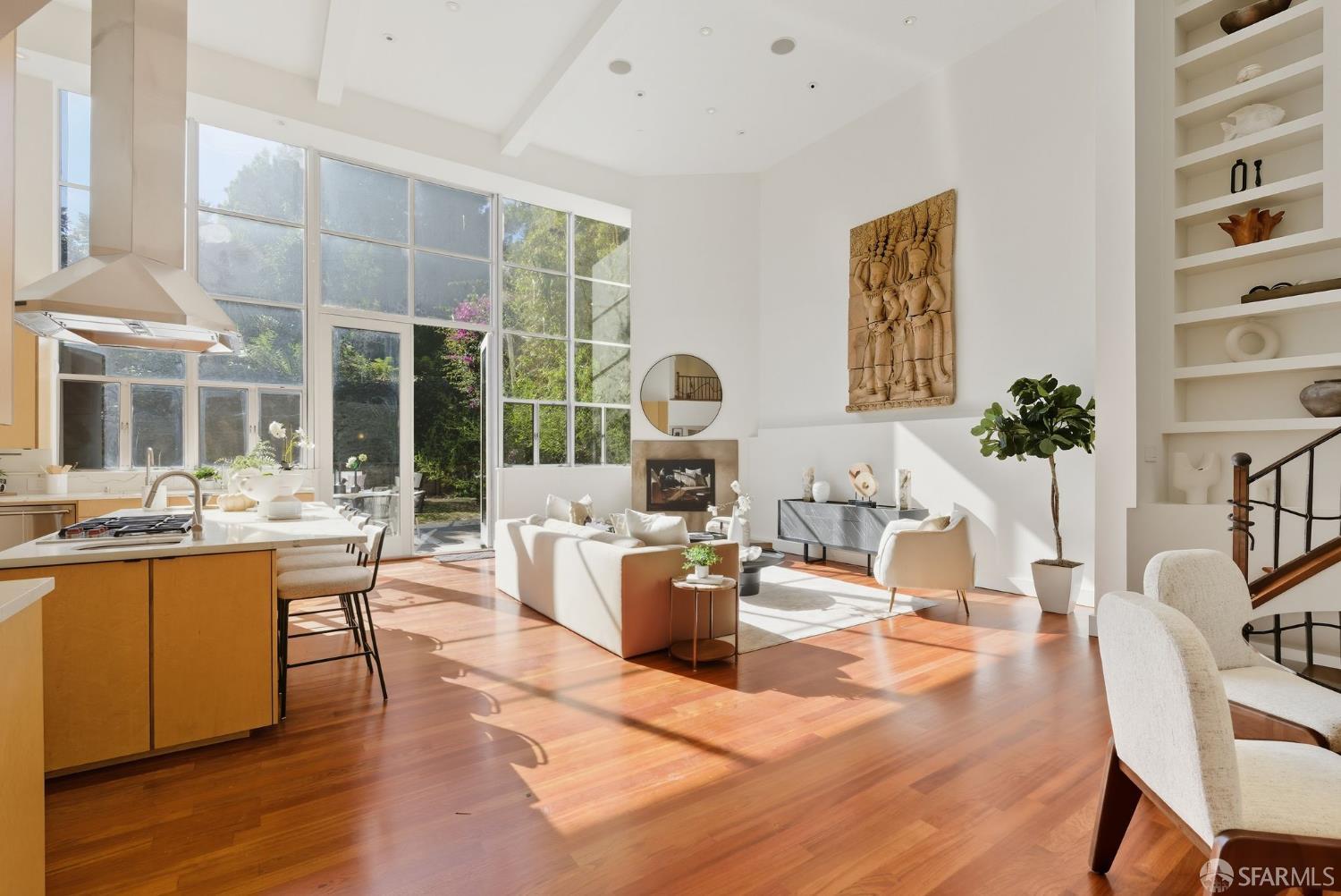 2121 Divisadero Street, San Francisco