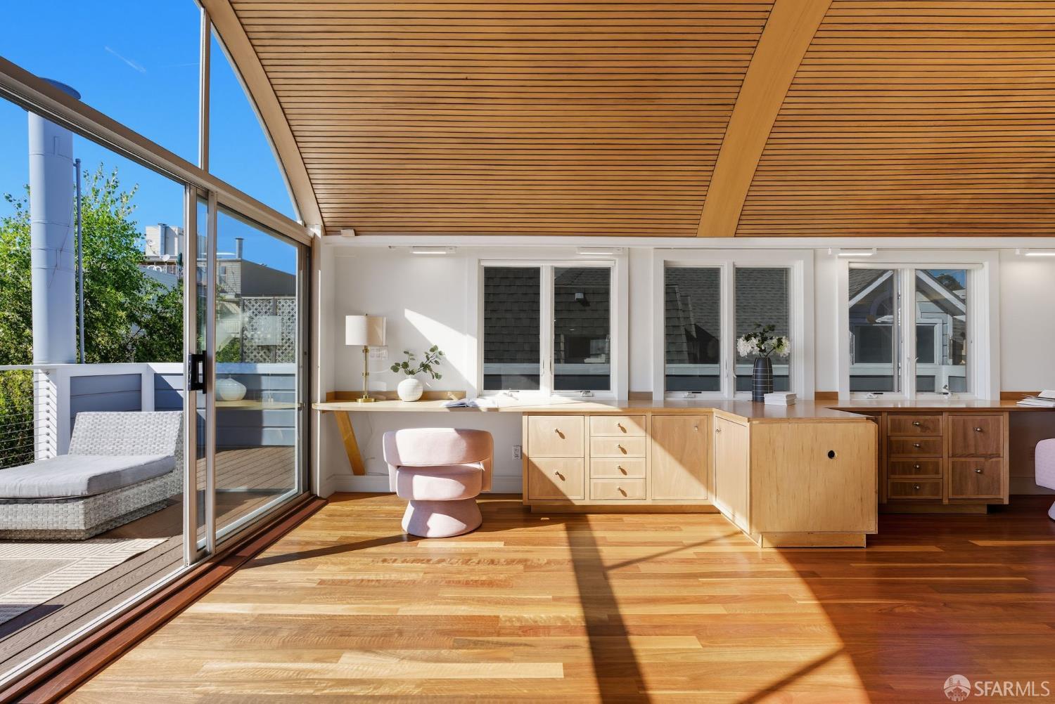 2121 Divisadero Street, San Francisco