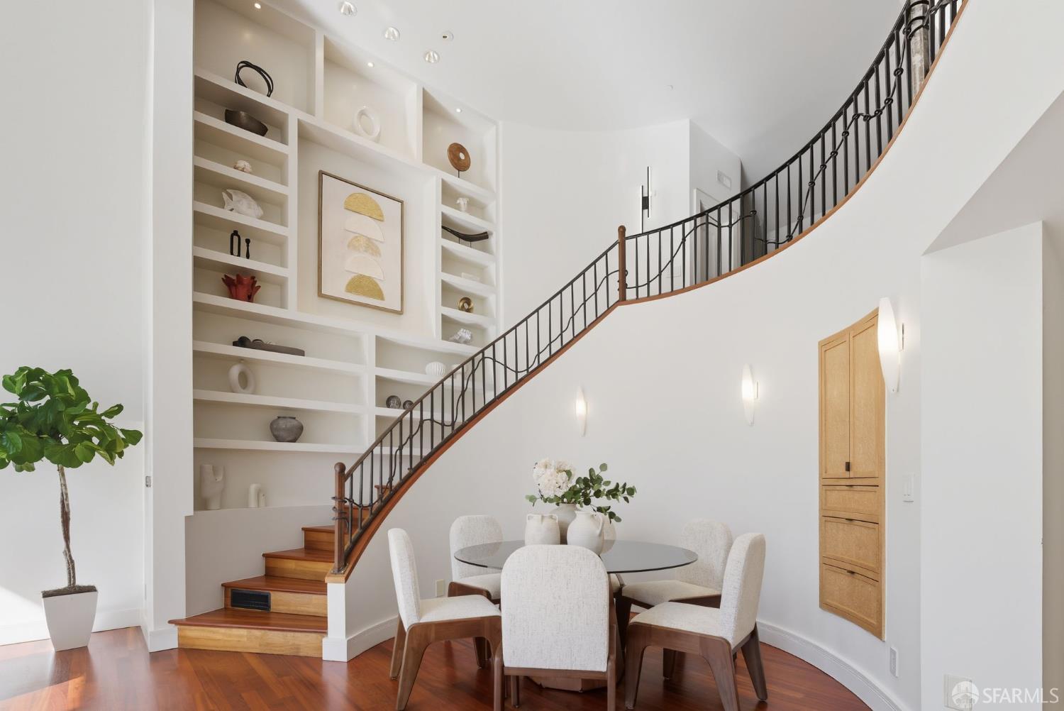 2121 Divisadero Street, San Francisco