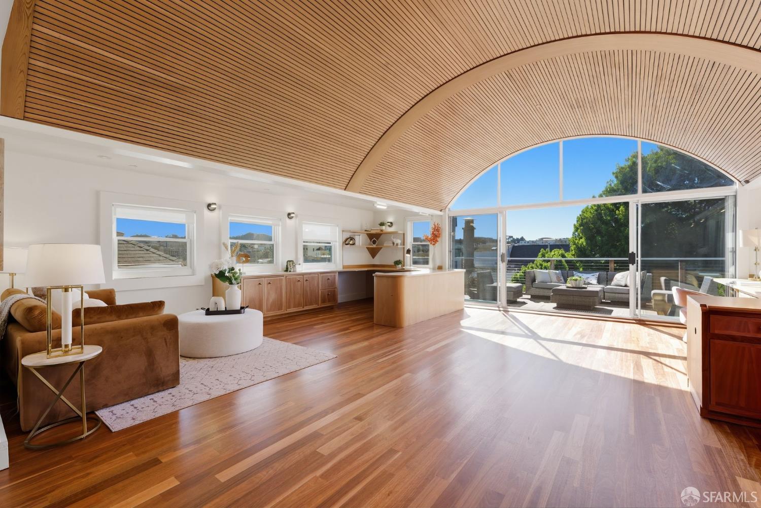 2121 Divisadero Street, San Francisco